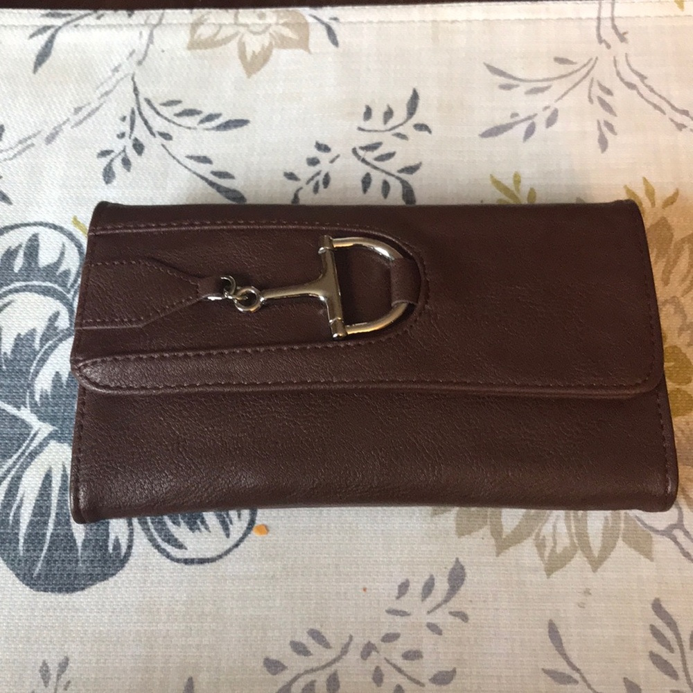 Leather snaffle bit wallet
